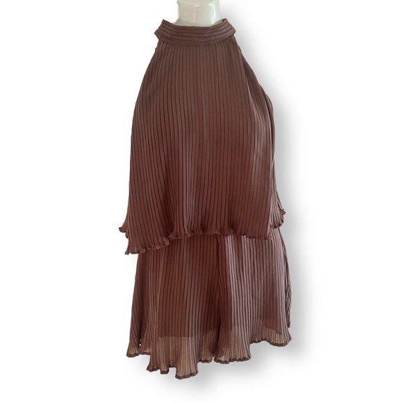 Lush One Piece Mocha Romper Pleated Sleeveless Brown Size M - Picture 2 of 12